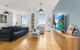 Homey Awesome - Proche Gare Et Tram - Centre-Ville - Balcon Prive - Wifi Gratuit